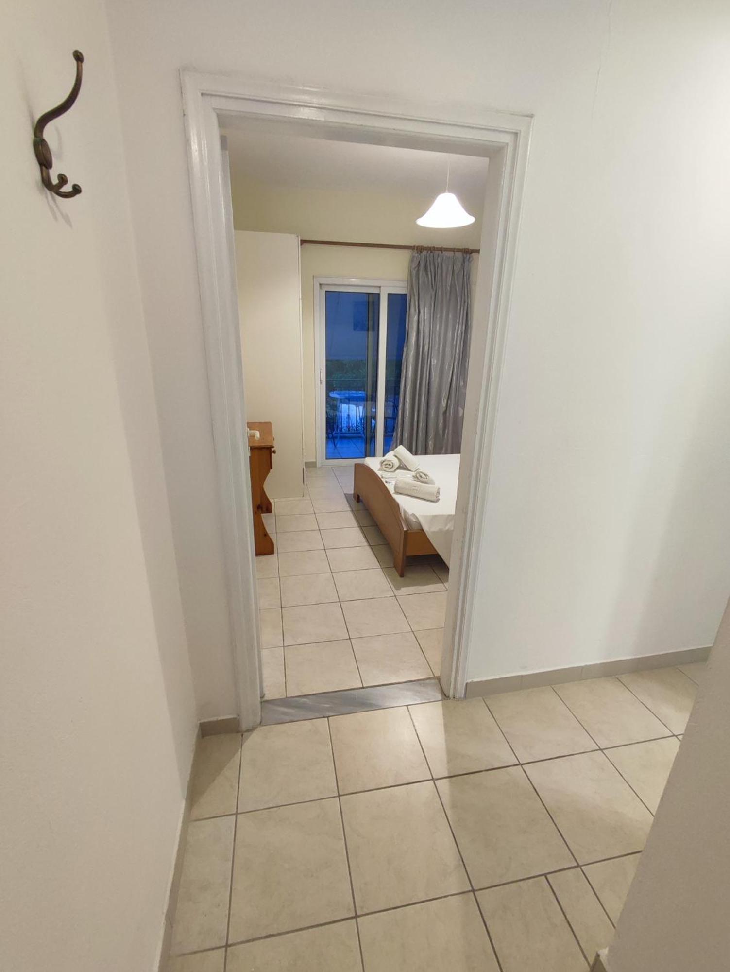 Villa Avra Dassia  Exteriör bild