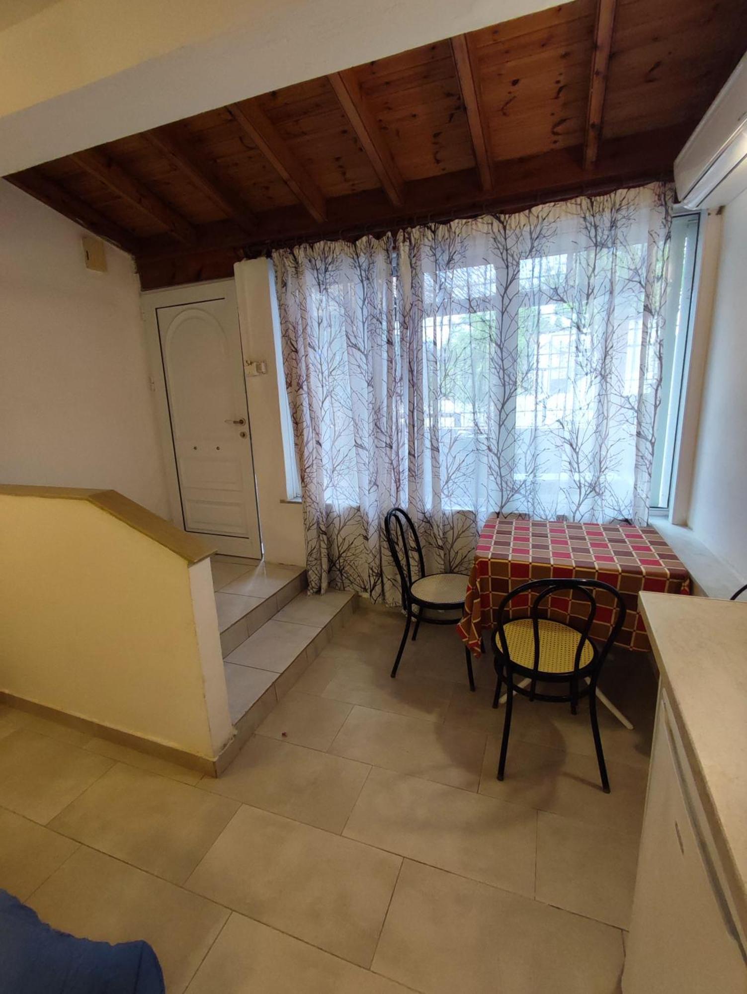 Villa Avra Dassia  Exteriör bild