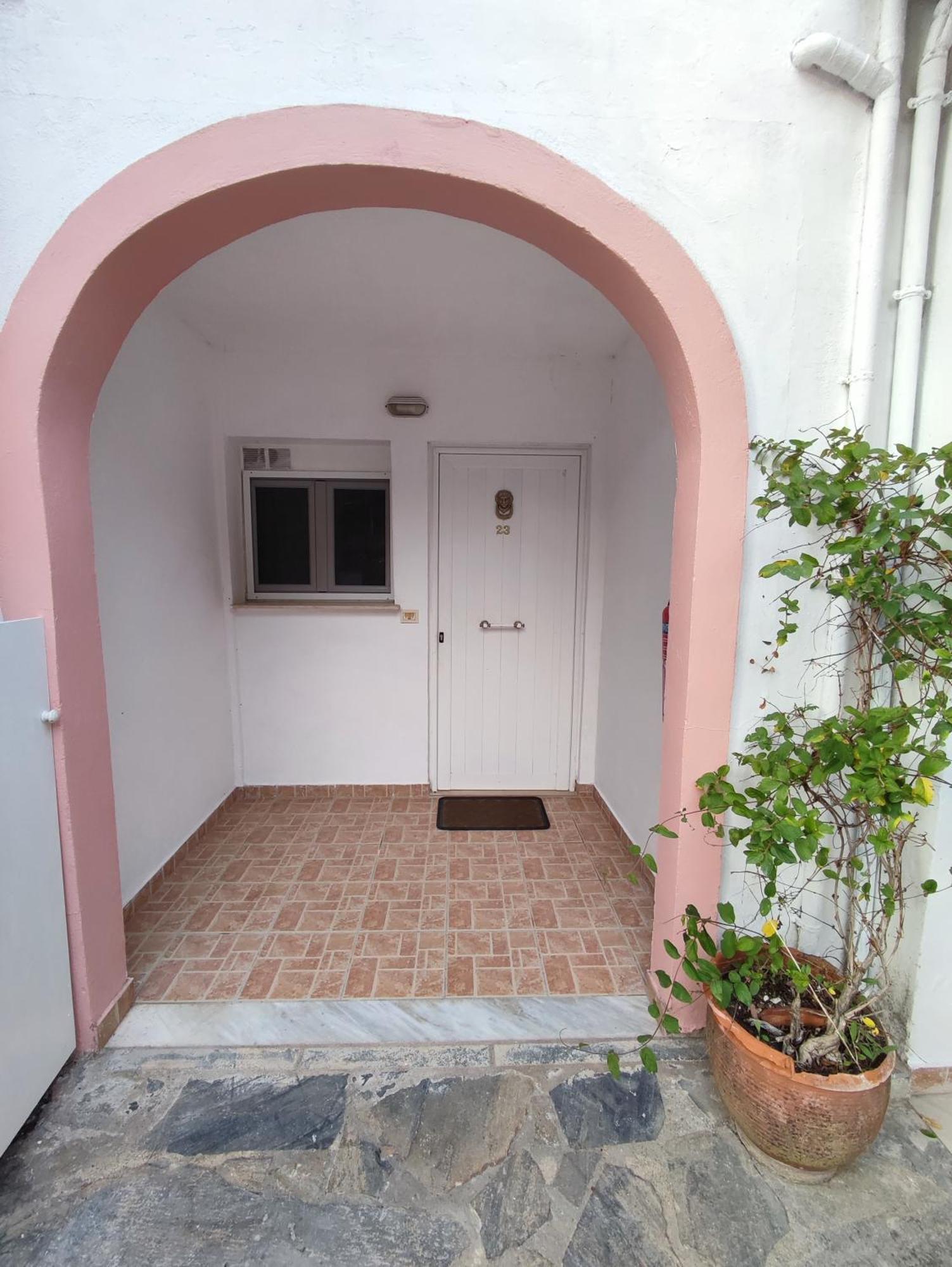 Villa Avra Dassia  Exteriör bild